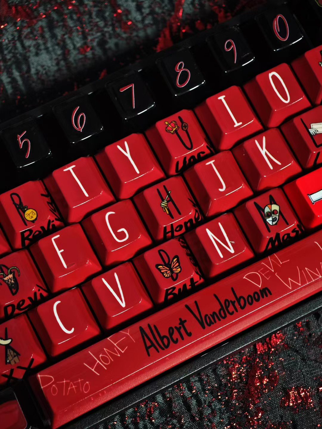 Hand Paint Keycaps Set 68Pcs - Awhisker