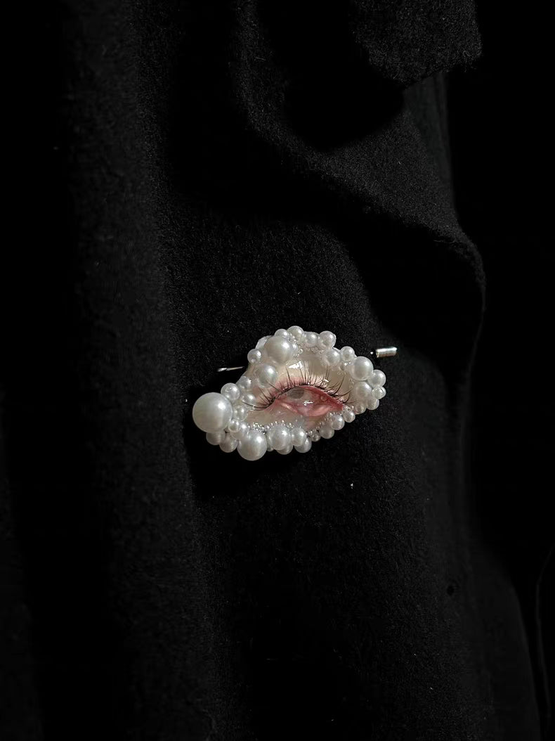 Illusion - Handmade Shell Eye Badge