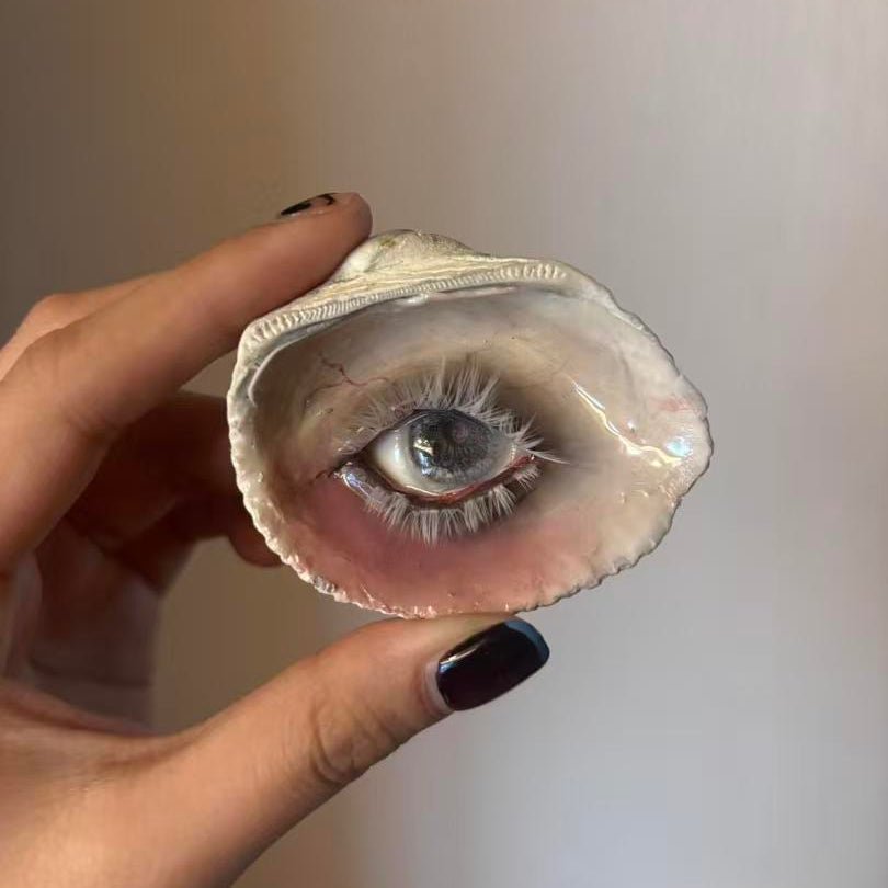 The Watching Shell – Artisan Shell Eye Brooch in Gothic Ocean Style - Awhisker