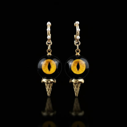 Cthulhu Feline Gaze — Obsidian Cat Eye Abyssal Spike Earring - Awhisker