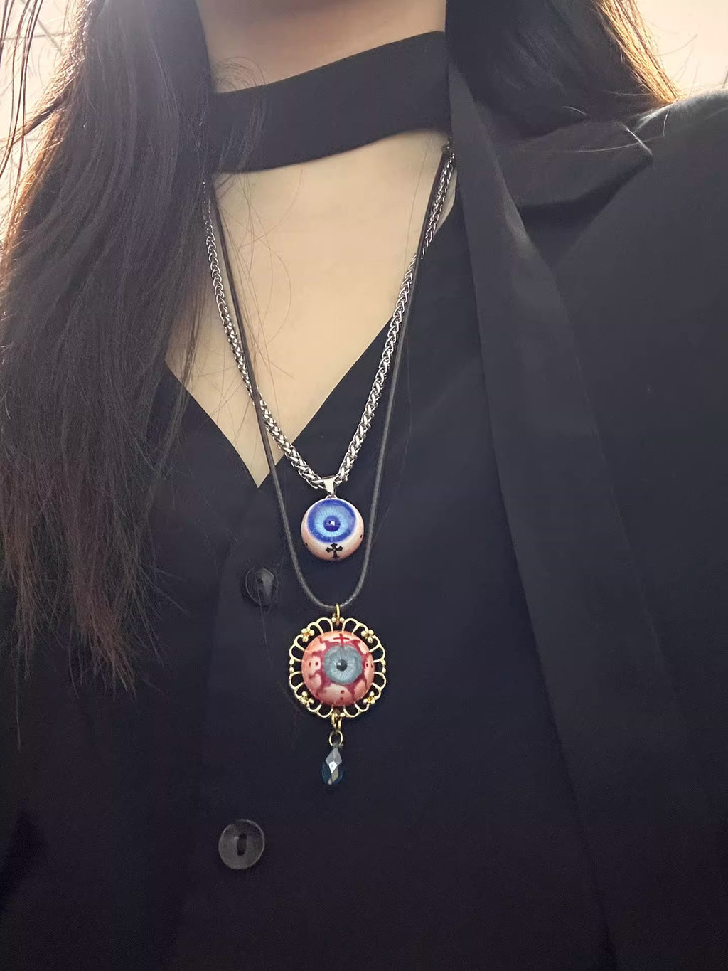 The Apostle's Crimson Tear — Cthulhu Gothic Eyeball Pendant Necklace - Awhisker