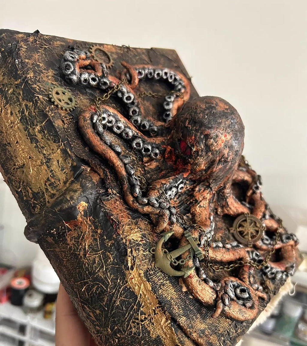 The Necronomicon Grimoire — Cthulhu Burned-Page Eldritch Relic - Awhisker