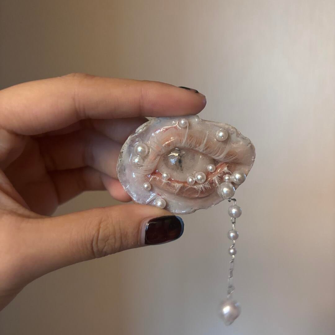 The Watching Shell – Artisan Shell Eye Brooch in Gothic Ocean Style - Awhisker