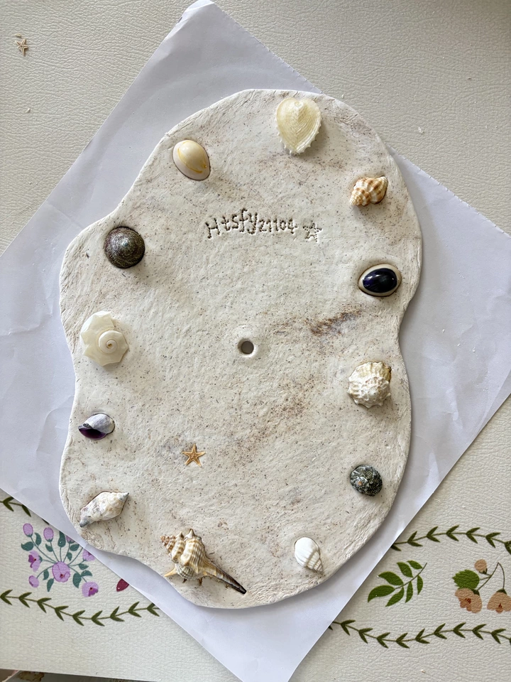 The Tideless Shore — Seashell & Stone Coastal Desk Clock Material Kit